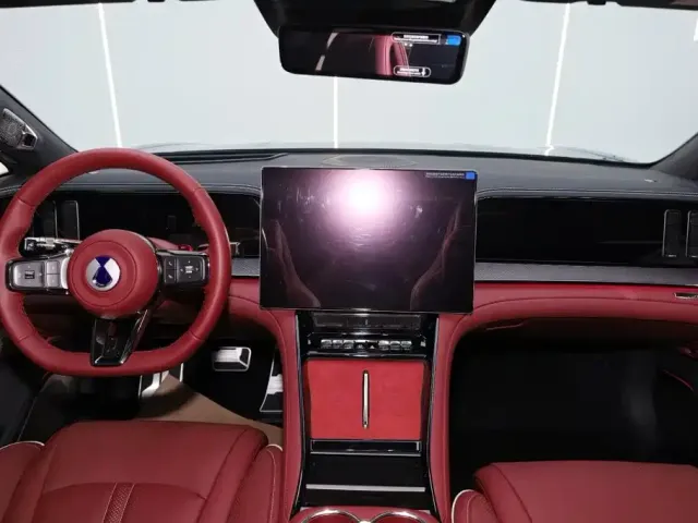 Denza Z9GT — Фото автомобиля 26