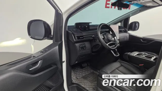 Hyundai Staria — Фото автомобиля 15