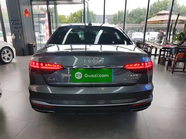 Audi A4L — Фото автомобиля 5