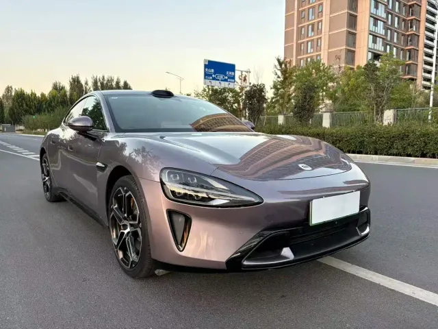Xiaomi SU7 — Фото автомобиля 3