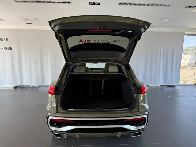 Audi Q5L — Фото автомобиля 6