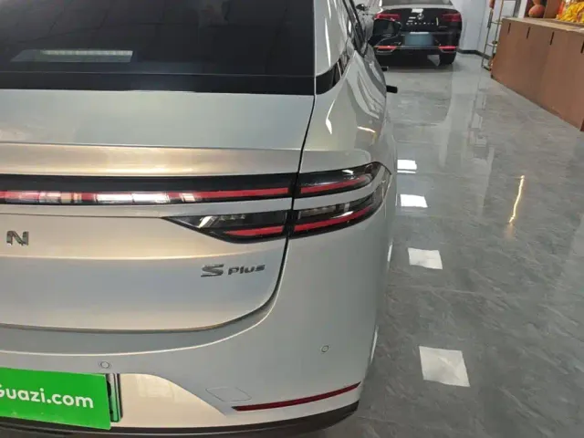 GAC Aion S Plus — Фото автомобиля 7