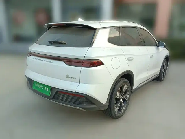 BYD Song Pro — Фото автомобиля 4
