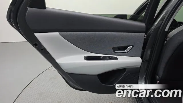 Hyundai AVANTE Avante (CN7) — Фото автомобиля 25