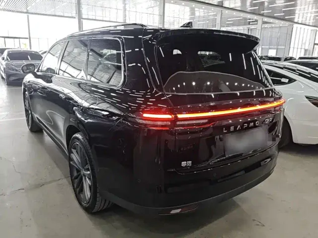 Leapmotor C16 — Фото автомобиля 4