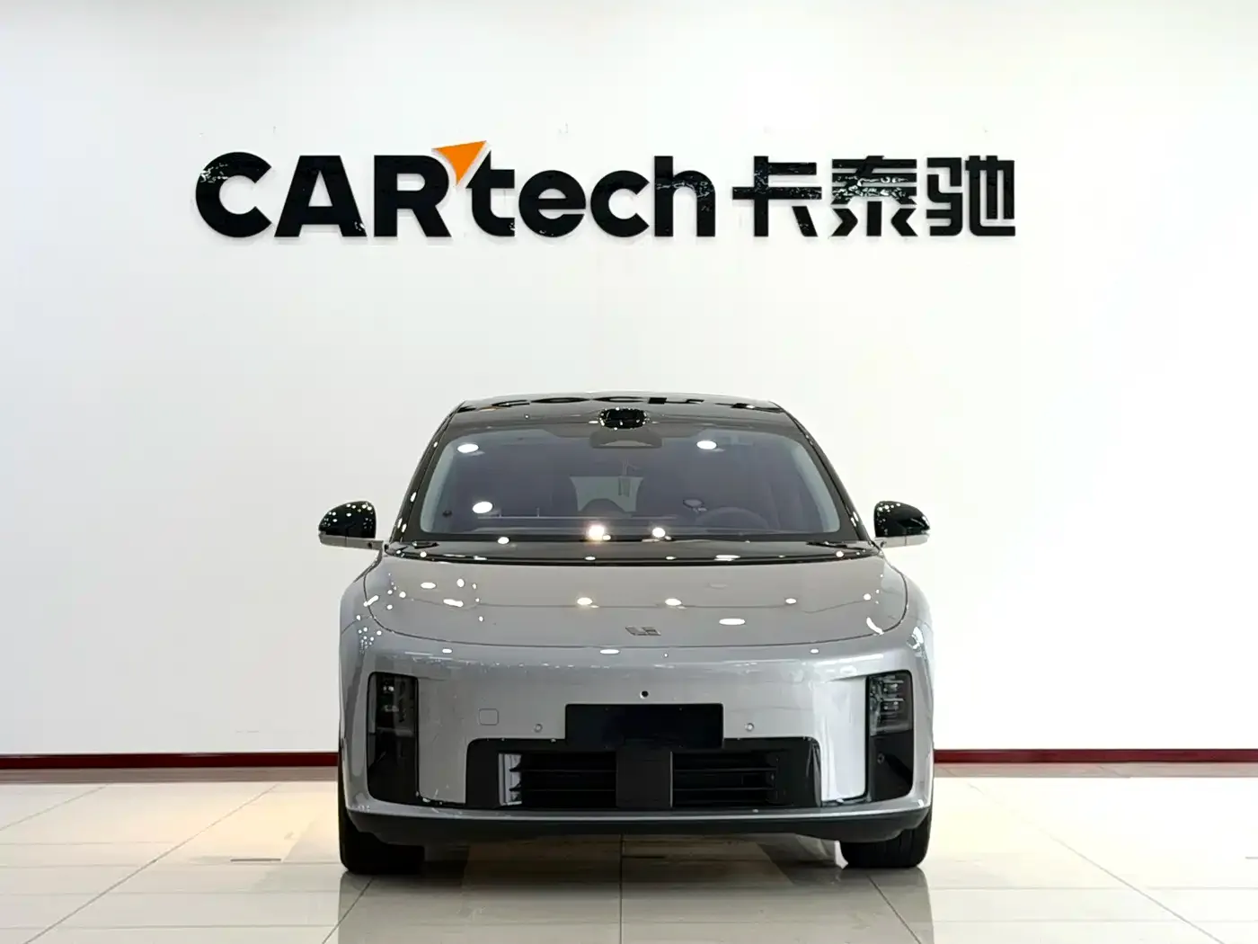 Фотография автомобиля — Li Auto Li i8