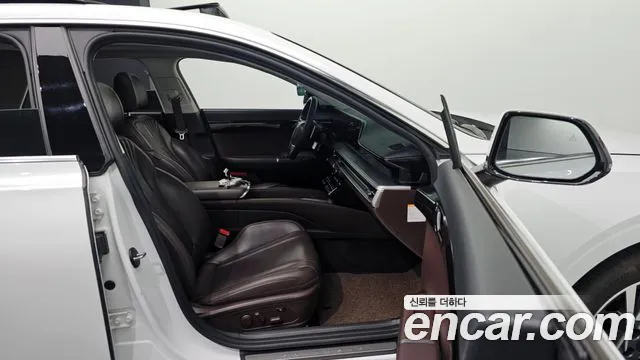Hyundai Grandeur GN7 — Фото автомобиля 16