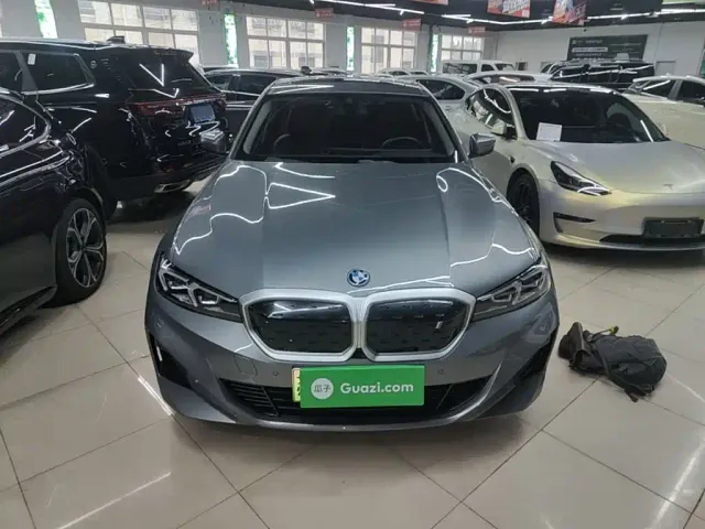 BMW i3 — Фото автомобиля 2