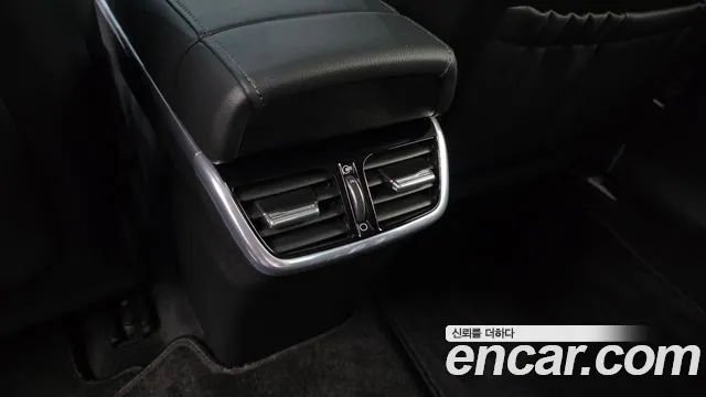 Hyundai Grandeur Новый Grandeur IG — Фото автомобиля 28