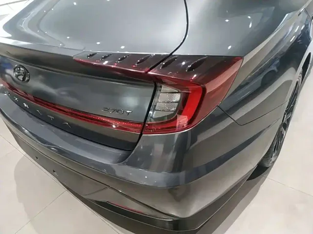 Hyundai Sonata — Фото автомобиля 7