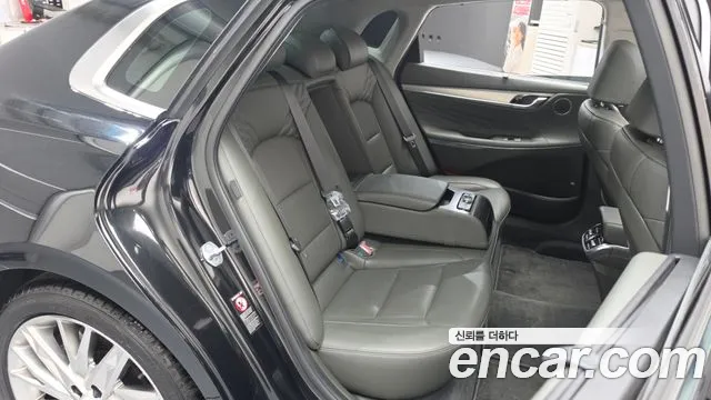 Hyundai Grandeur Новый Grandeur IG — Фото автомобиля 10