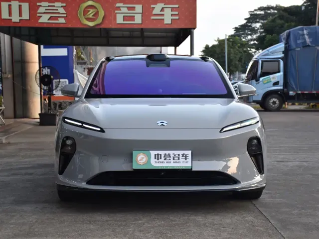 Nio ET5 Touring — Фото автомобиля 2