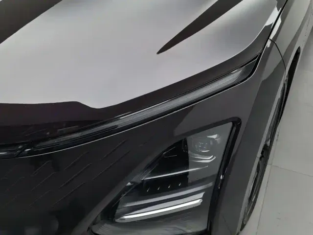 Wuling Starlight — Фото автомобиля 7