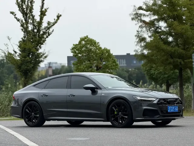 Audi A7 — Фото автомобиля 3