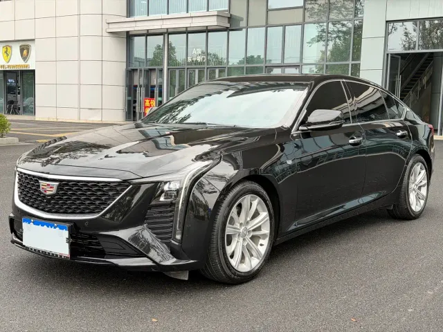Cadillac CT5 — Фото автомобиля 3