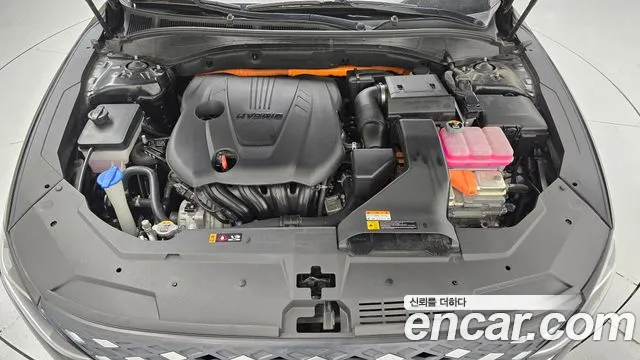 Hyundai Grandeur Grandeur (New) Hybrid — Фото автомобиля 6