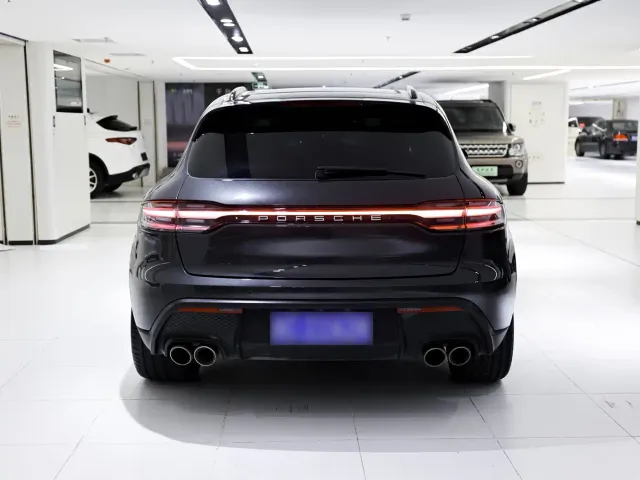 Porsche Macan — Фото автомобиля 6
