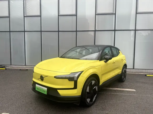 Фотография автомобиля — Volvo EX30