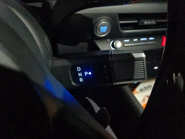 Hyundai Sonata — Фото автомобиля 16