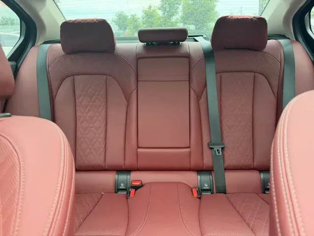 BMW 3 Series — Фото автомобиля 7