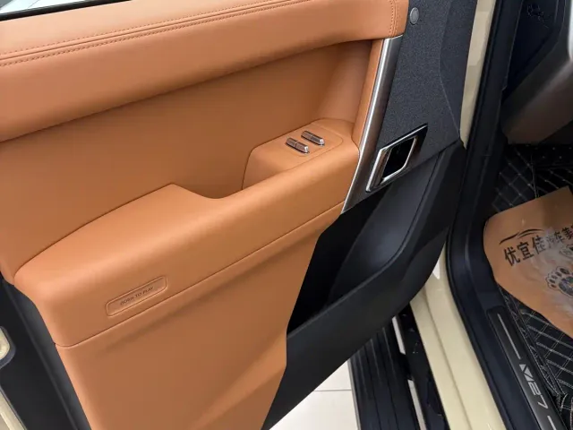 iCAR V27 — Фото автомобиля 21