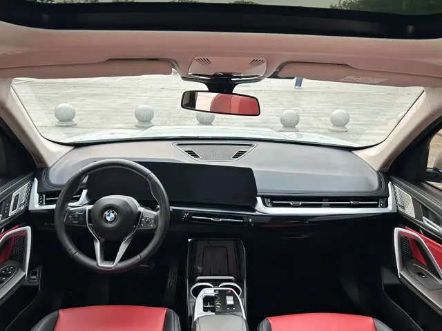 BMW X1 — Фото автомобиля 6