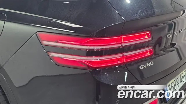Genesis GV80 — Фото автомобиля 8