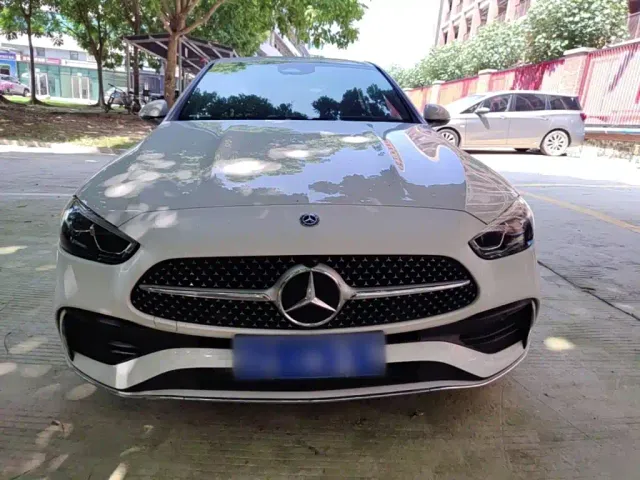 Mercedes-Benz C-Class — Фото автомобиля 2