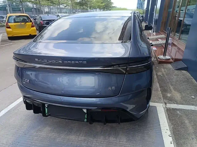 BYD Seal — Фото автомобиля 5
