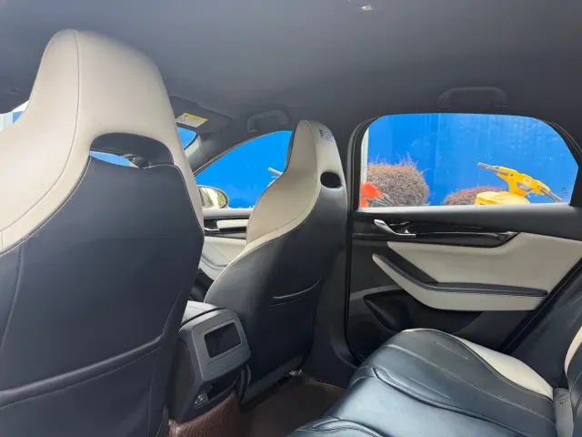 BYD Qin PLUS — Фото автомобиля 7