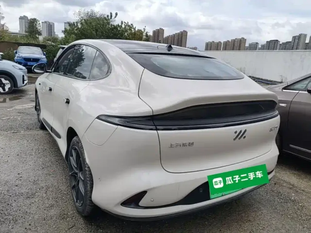IM Motors LS6 — Фото автомобиля 4