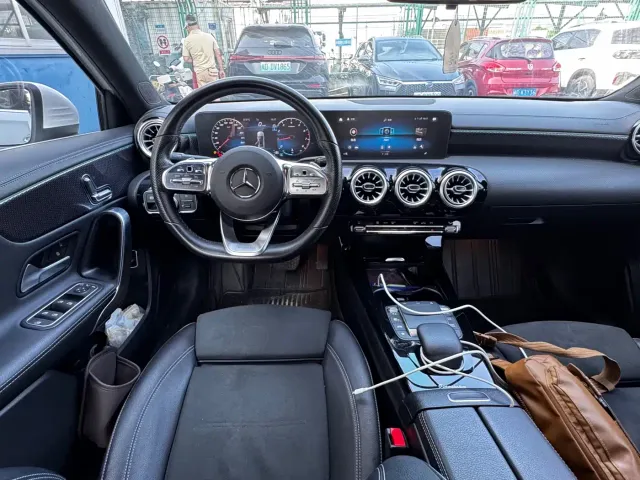 Mercedes-Benz A-Class — Фото автомобиля 6