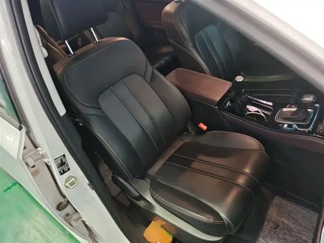 GAC Trumpchi M6 — Фото автомобиля 24