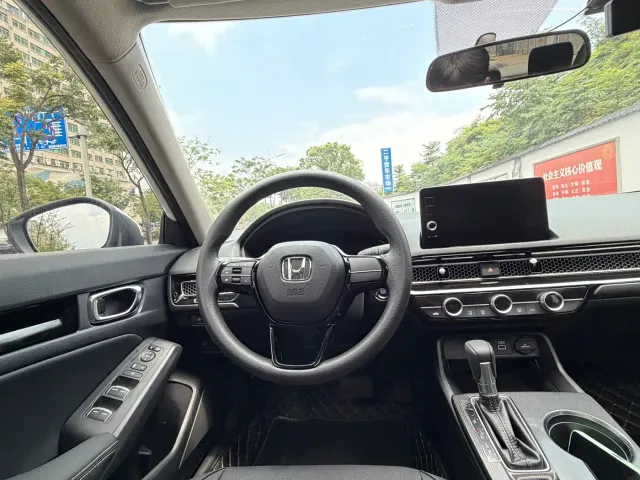 Honda Civic — Фото автомобиля 14