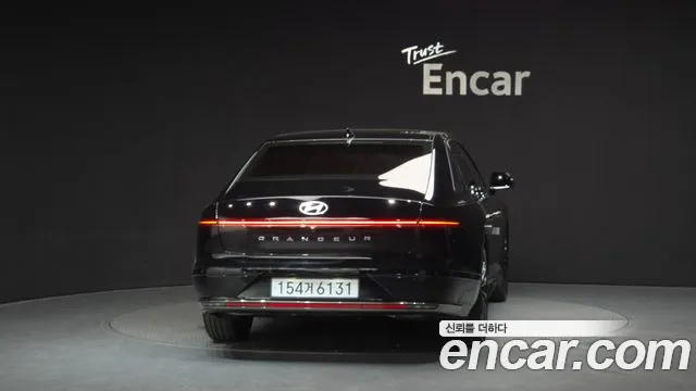 Hyundai Grandeur Grandeur (GN7) 3.5 Бензин 4WD — Фото автомобиля 2