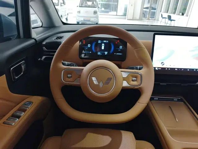 Wuling Starlight 730 — Фото автомобиля 10