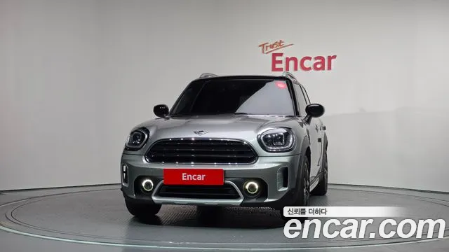 MINI Countryman — Фото автомобиля 3