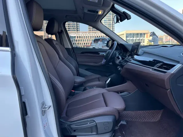 BMW X1 — Фото автомобиля 21