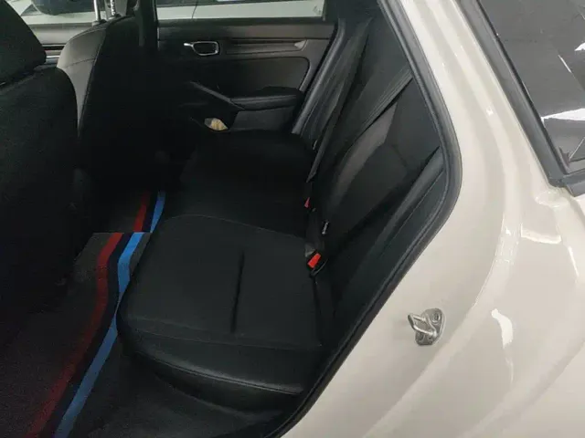 Honda Civic — Фото автомобиля 16
