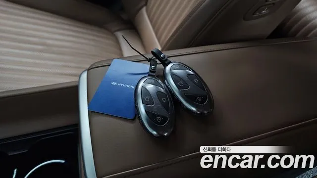 Hyundai Grandeur GN7 — Фото автомобиля 21