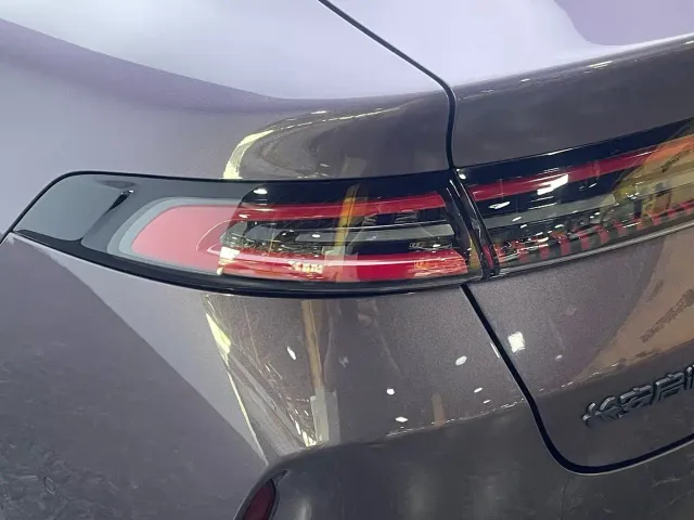 Changan Qiyuan A06 — Фото автомобиля 10