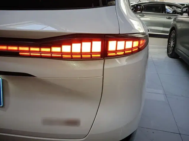 Changan CS75 Plus — Фото автомобиля 7