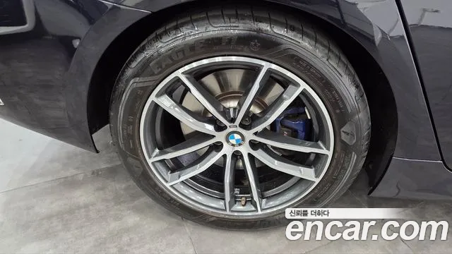 BMW 5 Series G30 — Фото автомобиля 4