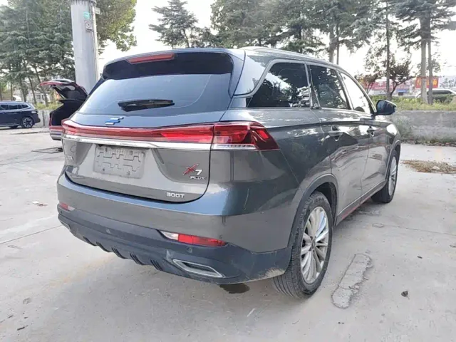 Changan X7 Plus — Фото автомобиля 6