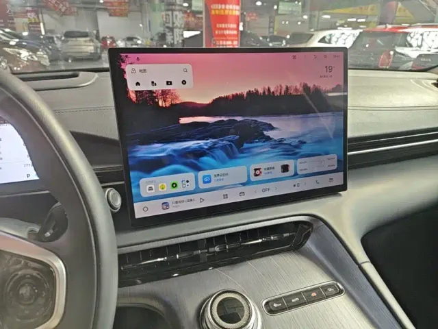 Geely Galaxy E5 — Фото автомобиля 12