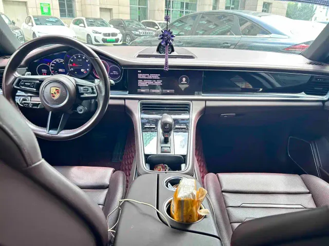 Porsche Panamera 2023 Panamera Executive Long Wheelbase 2.9T — Фото автомобиля 21