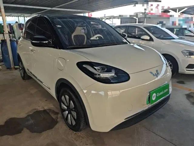 Wuling Bingo — Фото автомобиля 3