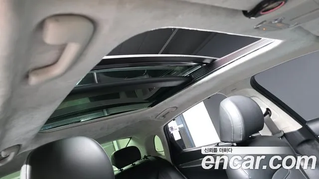 Hyundai Grandeur Grandeur (New) Hybrid — Фото автомобиля 27