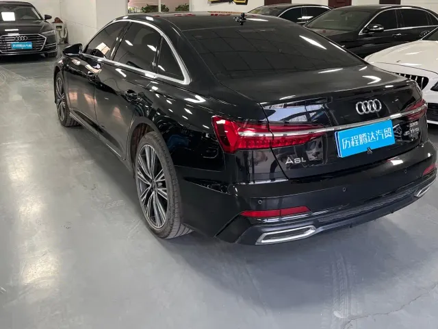 Audi A6L — Фото автомобиля 8