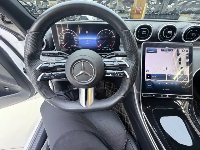 Mercedes-Benz C-Class — Фото автомобиля 6